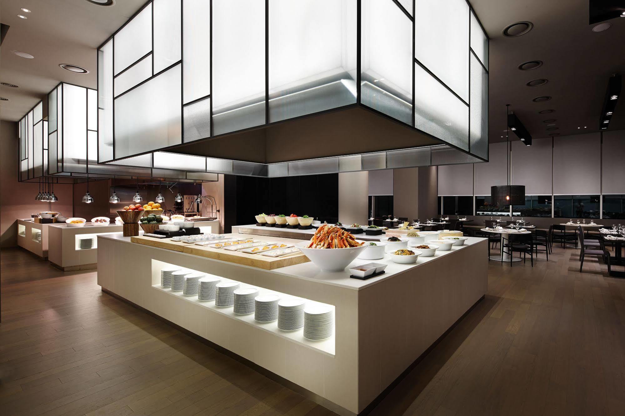 Shilla Stay Gangnam Yeoksam Seoul Exterior photo